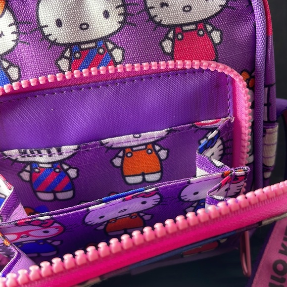 Hello Kitty Sanrio Adjustable Crossbody Purse Bag - Picture 6 of 7